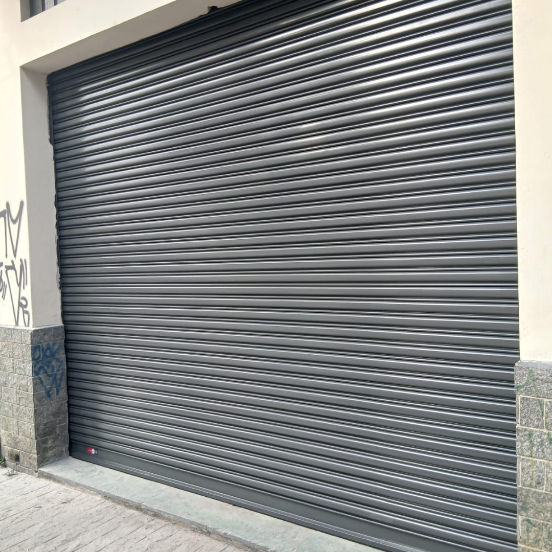 Porta de Aço na Vila Sônia – Segurança, Estilo e Instalação Sob Medida
