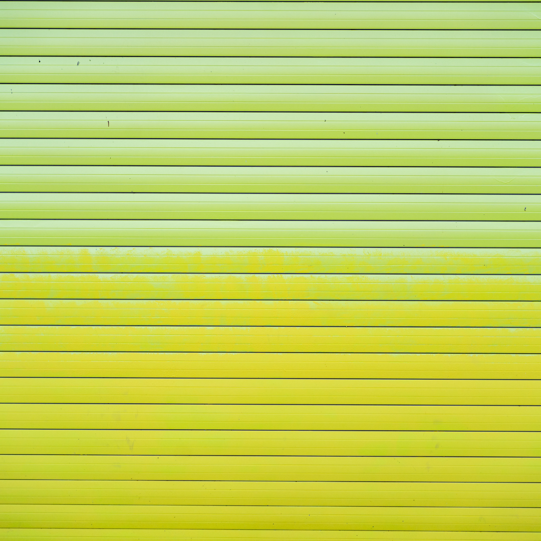 Porta de Aço Mooca | Fabricação Sob Medida e Automação de Alta Performance