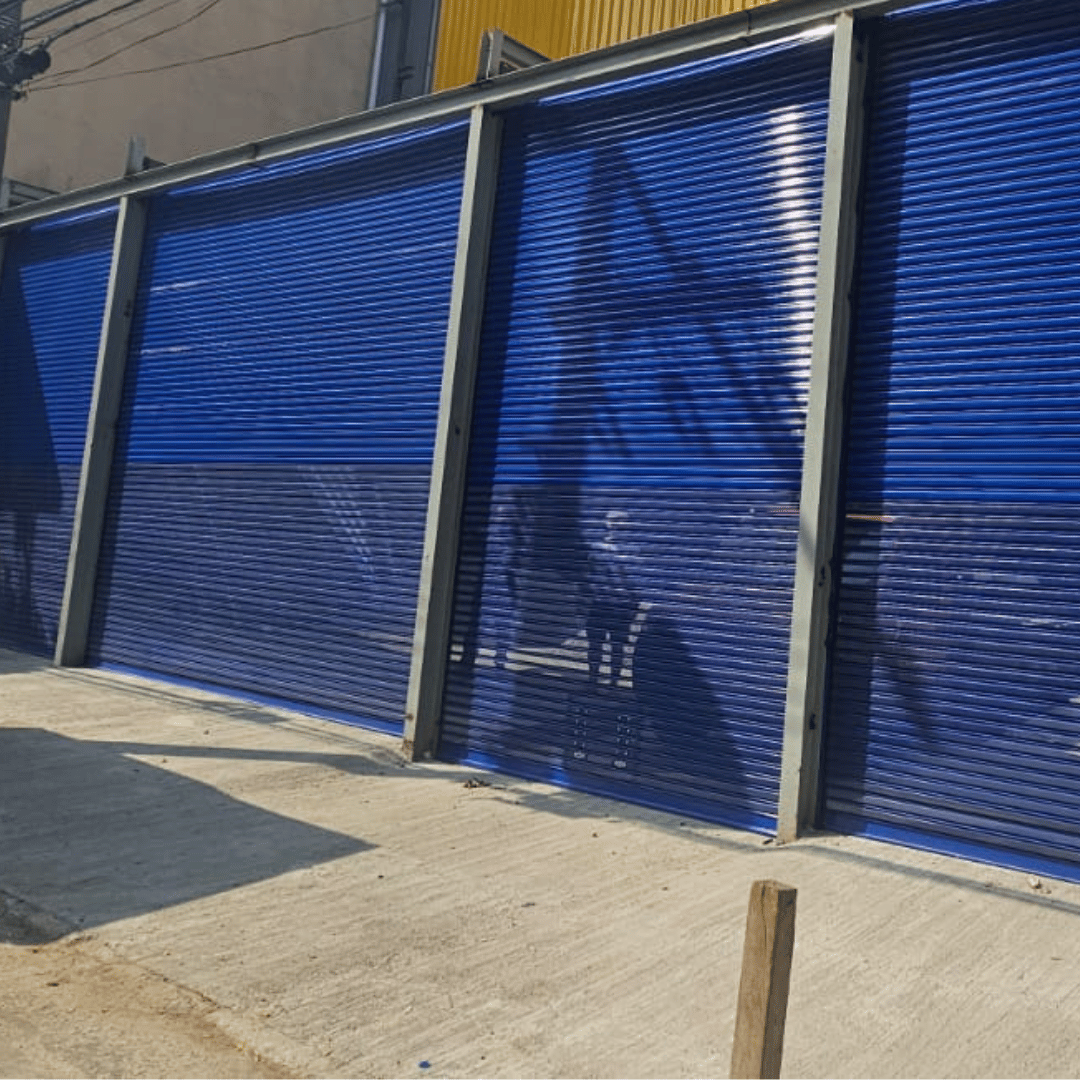 Porta de Aço Automática Pesada | Projeto Reforçado para Vãos Grandes e Uso Intenso