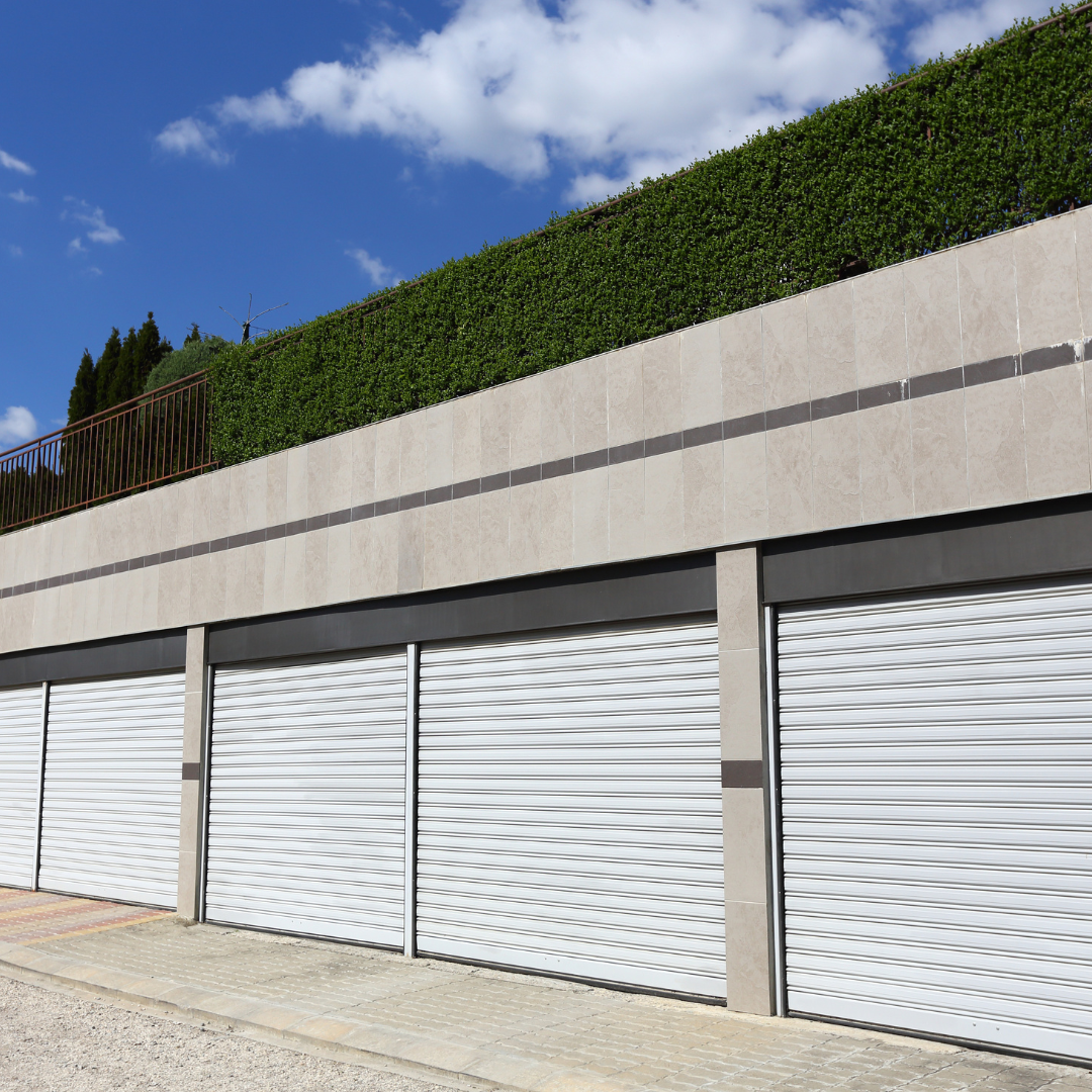 Porta de Enrolar | Segurança, Praticidade e Economia de Espaço