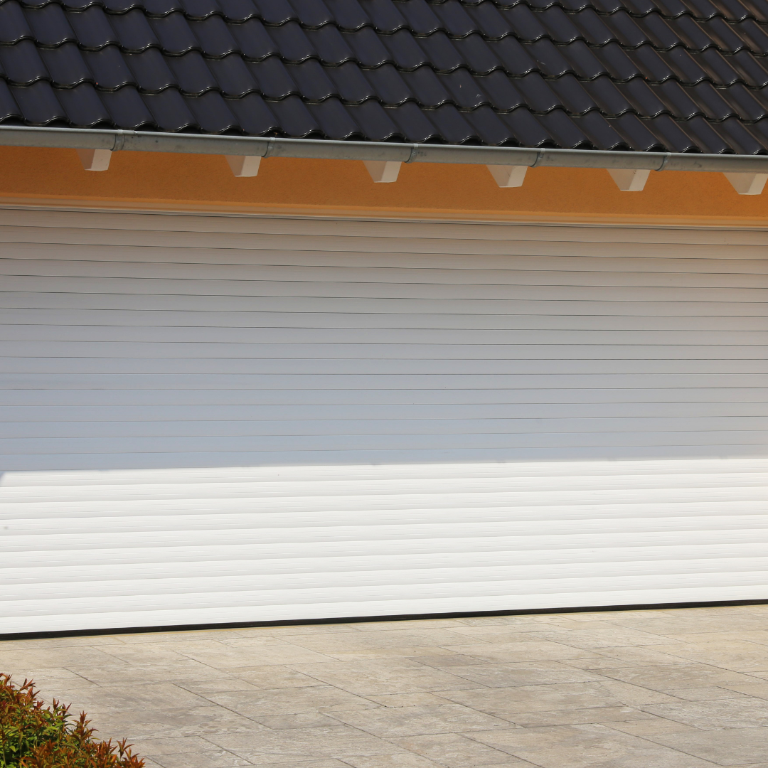 Porta de Aço Automática para Galpão Industrial | Resistência e Operação Contínua