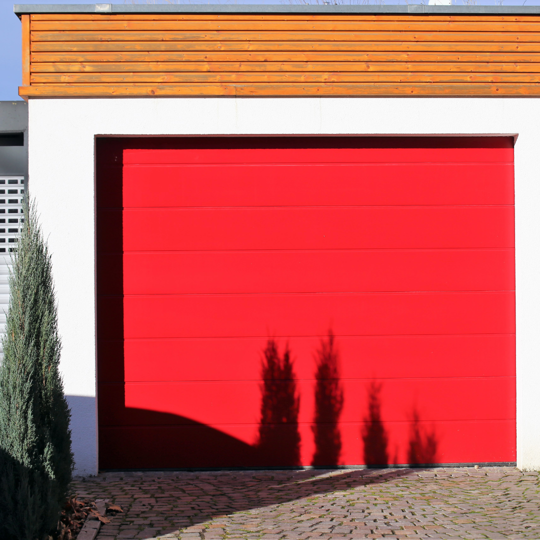 Porta de Aço Automática com Transvision | Visibilidade e Segurança para Lojas